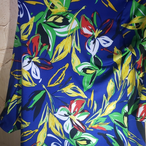 Peck & Peck Blue Floral Blouse Top Medium - Picture 8 of 8